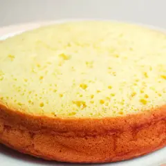 Biszkopt bezglutenowy: przepis na puszysty i wysoki, bez zakalca!