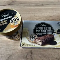 Lody proteinowe: Gdzie kupić najlepsze? Sklepy, marki, skład.
