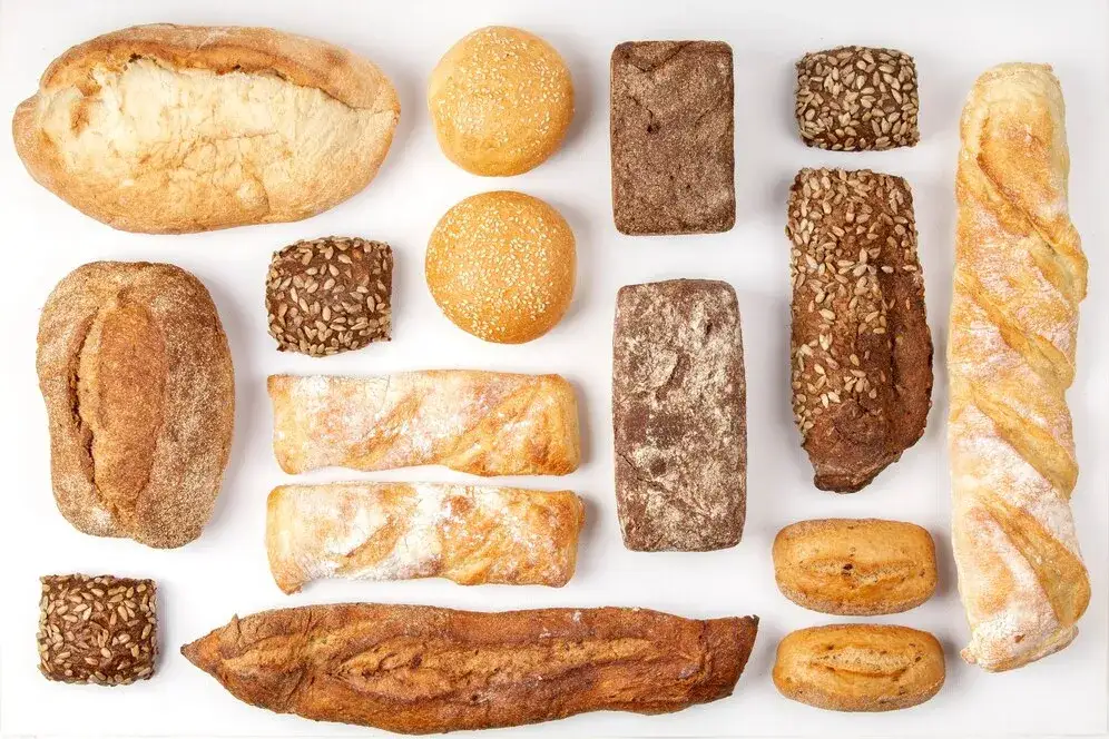 różne rodzaje zdrowego pieczywa